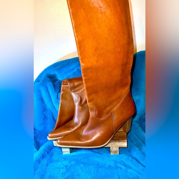 RARE FIND-FLORENCE HAND CRAFTED genuine leather brown boot size 7 - Picture 2 of 8